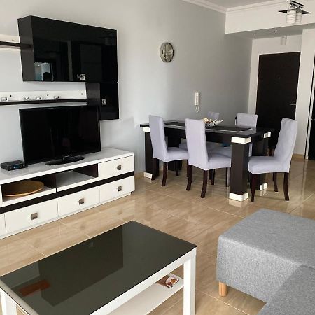 Sunny Apartament Saranda エクステリア 写真
