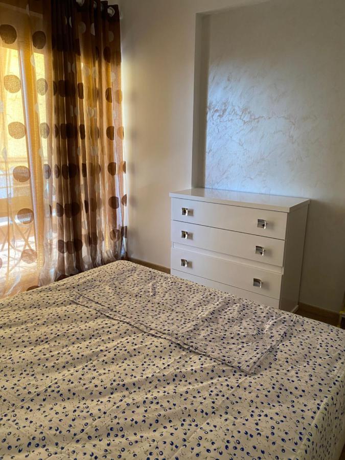 Sunny Apartament Saranda エクステリア 写真