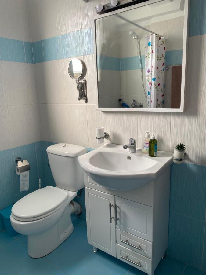 Sunny Apartament Saranda エクステリア 写真